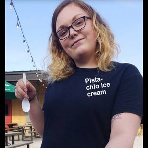 Meet your Posher, Stephanie